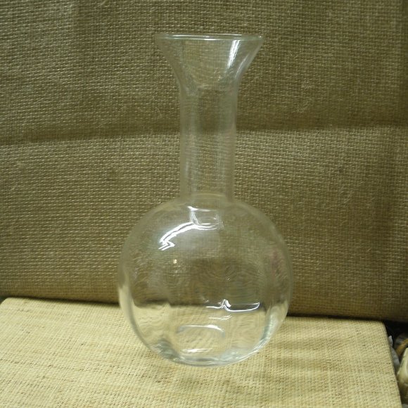Vintage Viking Art Glass Blown Vase - Picture 7 of 16